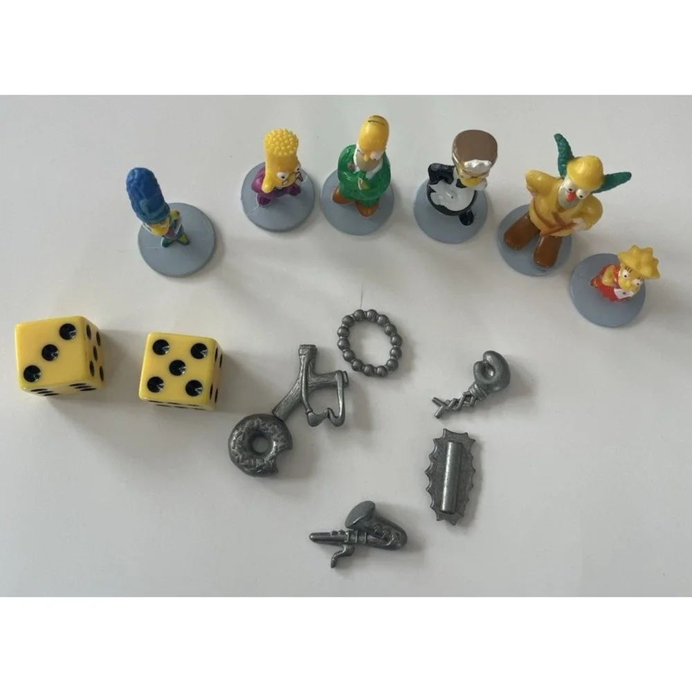 Replacement Pieces The Simpsons CLUE 2002 2nd Edition Board Game Parts - Picture 6 of 6